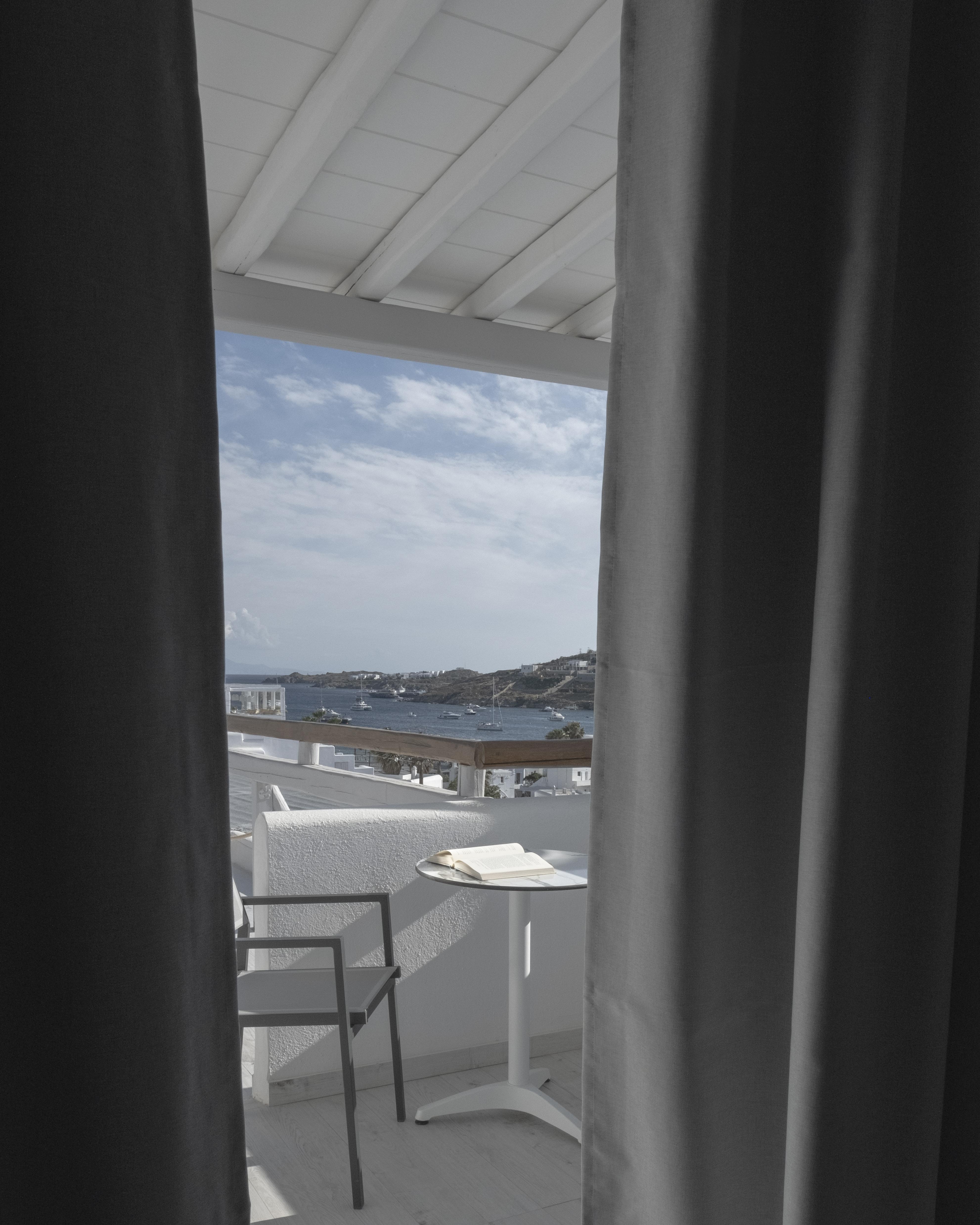 Отель Mykonos Essence Adults Only Орнос Экстерьер фото